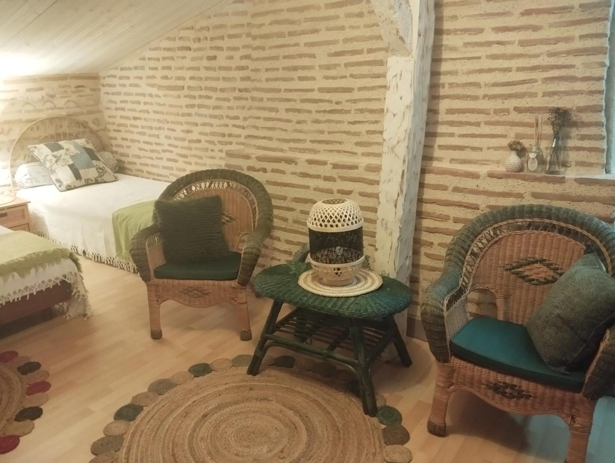 O Fil De L'O Hotel Clairac  Room photo