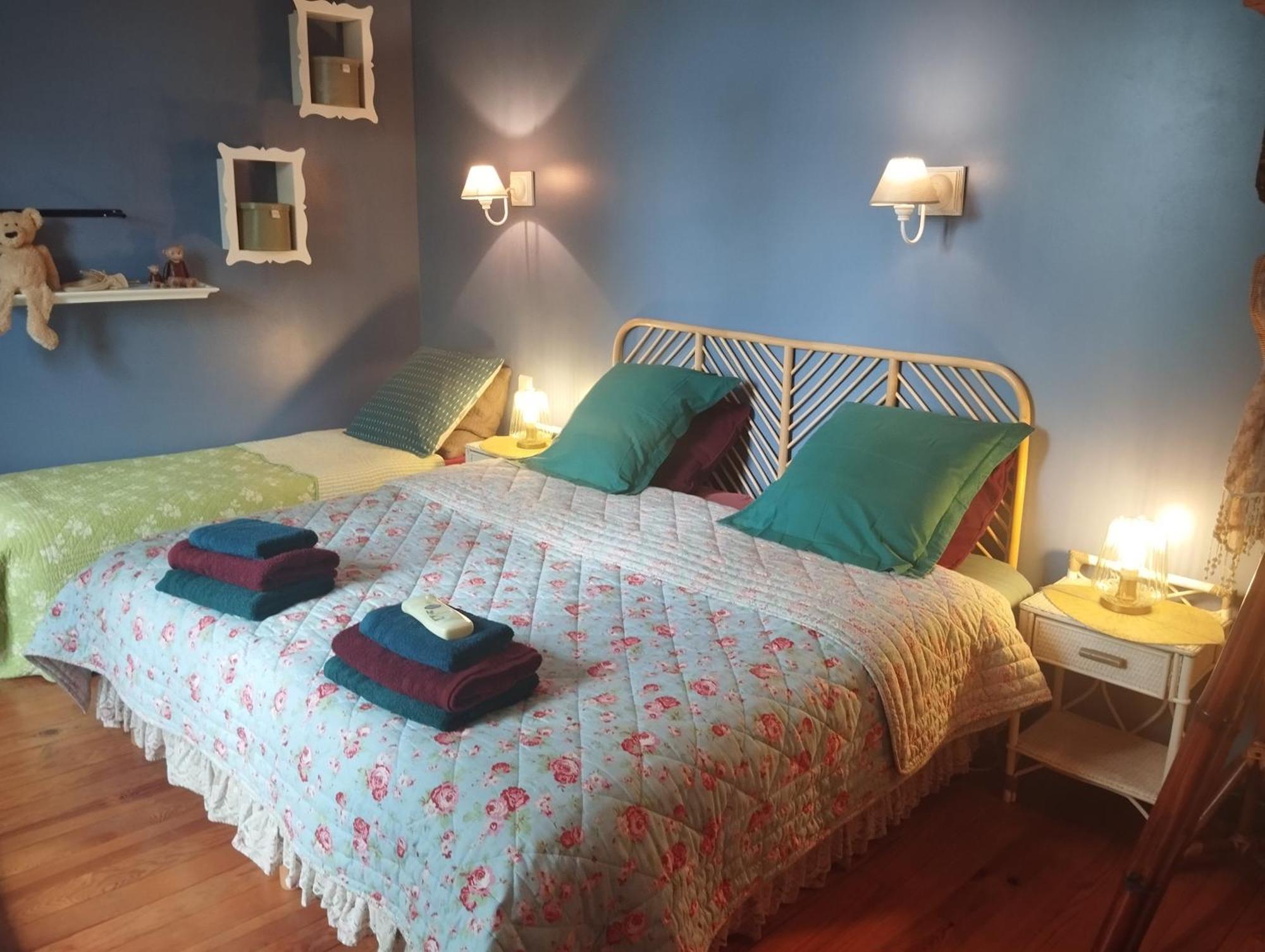O Fil De L'O Hotel Clairac  Room photo